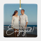 Engaged Elegant Script Overlay Verloving Foto Keramisch Ornament (Achterkant)