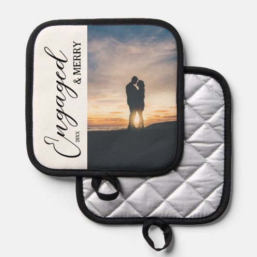 Engaged & Merry Couple Photo Pannenlap (Voorkant / Achterkant)