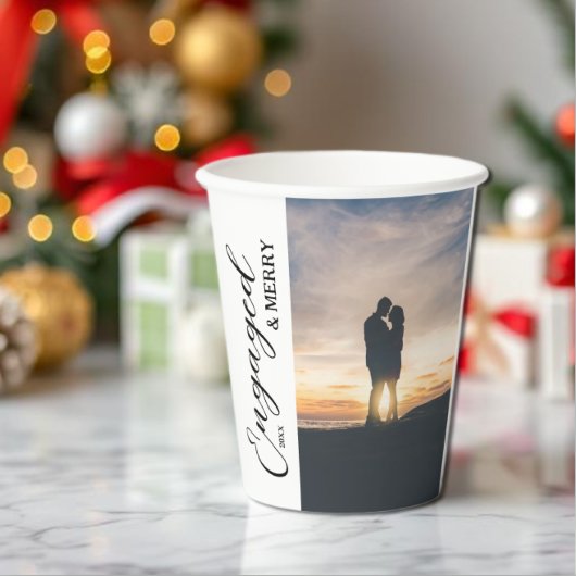 Engaged & Merry Couple Photo Papieren Bekers