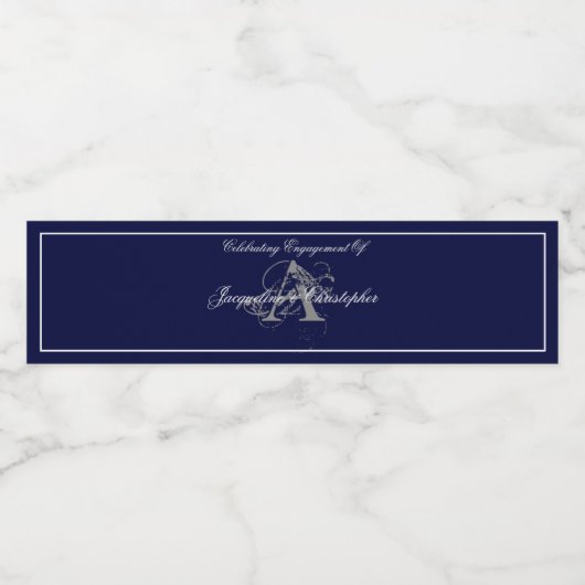 Engagement Party Elegant Personalized Monogram Waterfles Etiket (Enkel label)