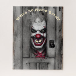 Enge clownsportret met angstaanjagende aangepaste  legpuzzel