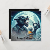 Enge Happy Halloween weerwolf Drink een biertje Kaart (Voorkant / Achterkant in situ)