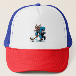 Enge Krampus die ijshockey speelt met Kerstmis Trucker Pet