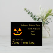 enge pompoen in het donker - Halloween Folie Uitnodiging Briefkaart (Staand Voorkant)