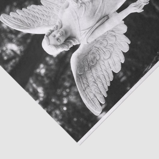 Engel met bloemen zwart-wit fotografie tissuepapier (Detail)