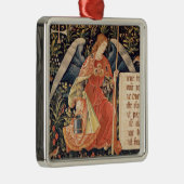 Engel met een spons bevestigd aan een staaf metalen ornament (Rechts)