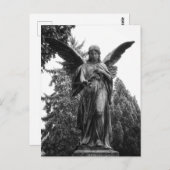 Engel met gespreide vleugels met een bloem briefkaart (Voorkant / Achterkant)