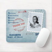 Engel van genade. Retro Nurse Aangepaste Naam Muismat (Met muis)