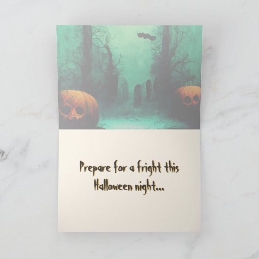 Engelachtige begraafplaats en uitgeholde pompoenen kaart (Binnen)