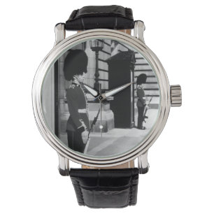  Engeland Londense ingang in Buckingham Horloge