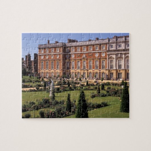 Engeland, Surrey, Hampton Court Palace. Legpuzzel (Horizontaal)