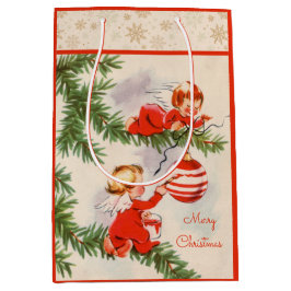 Engelen versieren de kerstboom medium cadeauzakje