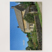 Engels huisje met tuin en vlag legpuzzel (Verticaal)