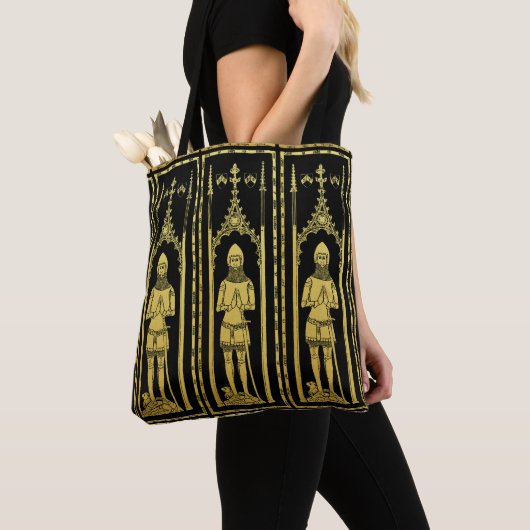 Engels middeleeuws portret 1355 John, Lord Cobham Tote Bag (Dichtbij)