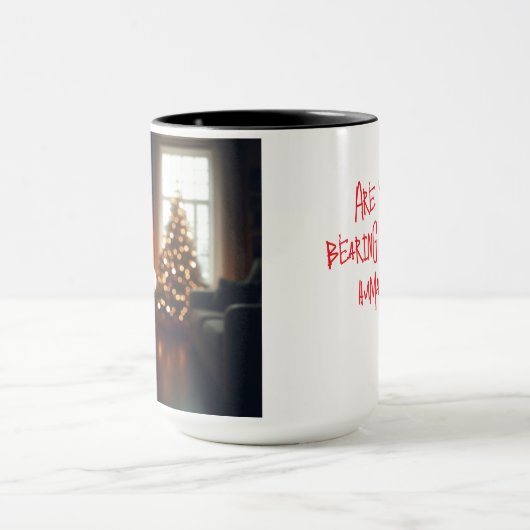 Engelse Bulldog Bearing Treat Christmas Coffee Mok (Midden)