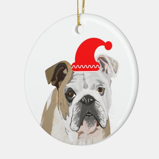 Engelse Bulldog Met een rode kersthat Keramisch Ornament (Links)