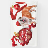 Engelse bulldog met kerstboomballen voor pet B Spandoek (Verticaal)