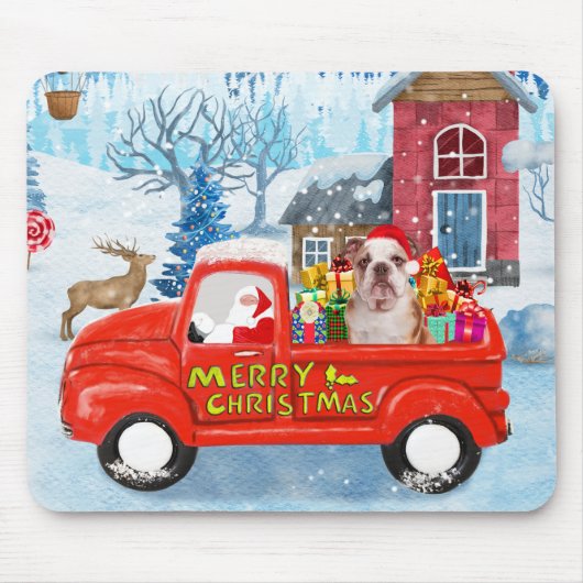 Engelse Bulldog met kerstcadeau Truck Snow Muismat (Voorkant)