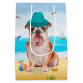 Engelse Bulldog op Beach Medium Cadeauzakje (Achterkant)