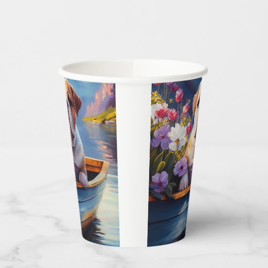 Engelse Bulldog op een peddel: een Schilderachtig  Papieren Bekers (Links)