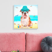 Engelse Bulldog op Strand Canvas Afdruk (Insitu (Woonkamer))