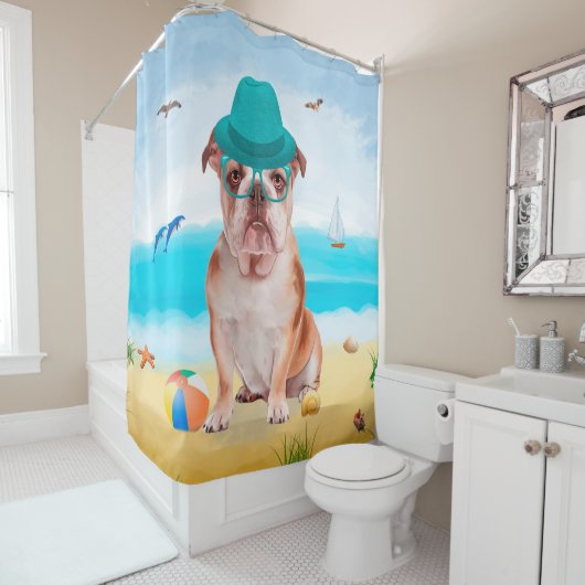 Engelse Bulldog op Strand Douchegordijn (In situ)