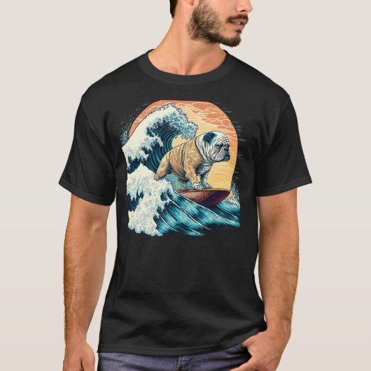 Engelse Bulldog Surfing on the Great Wave of Kanag T-shirt (Voorkant)