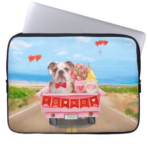 Engelse Bulldog Valentijnsdag Truck Hearts Laptop Sleeve
