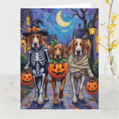 Engelse Foxhound Dogs Trick-or-Treating Halloween Kaart (Gele Bloem)
