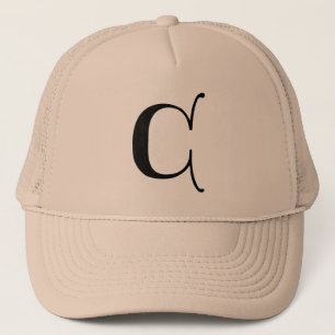 Engelse Gothic Monogram letter C Trucker Pet