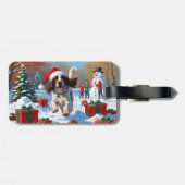 Engelse Setter rent door Sneeuw met Kerstmuts Bagagelabel (Achterkant horizontaal)