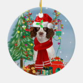Engelse Springer Spaniel-hond met kerstcadeaus Keramisch Ornament (Achterkant)