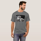 Engelse wijzer - Donkere T-shirt - "Sophie" (Voorkant volledig)
