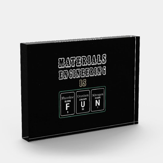 Engineer Materials Engineering is klaar Fotoblokken (Links)