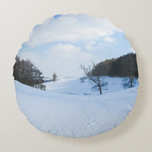 English Snow Valley - Gepersonaliseerd Rond Kussen (Voorkant)