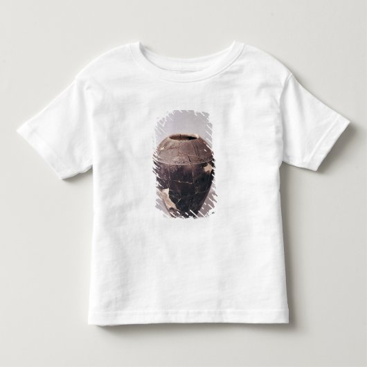 Engobe vase, versierd met golvende lijnen kinder shirts (Voorkant)