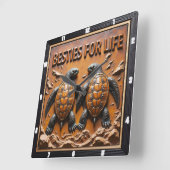 Engraved Turtle Pair Ocean Besties Vierkante Klok (Hoek)
