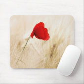 Enige Rode papaver in een grijs veld Muismat (Met muis)