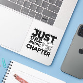 Enkel nog één grappige Quote Bookworm Reader Sticker (Laptop met iPhone)