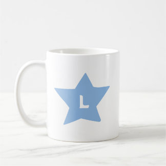 Enkele letter monogram op 5-puntige gekrabbelde st koffiemok