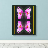 Enkele Roze Kosmos Bloem Abstract Canvas Afdruk (Insitu (Houten vloer))