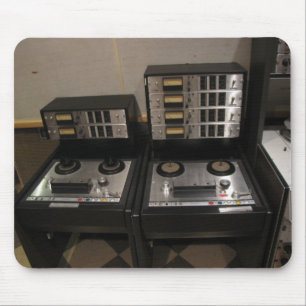 Enkele zeer klassieke Studio B-opnameapparatuur Muismat