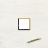 Enkelvoudig, minimalistisch, zwart-wit effect post-it® notes (Op bureau)