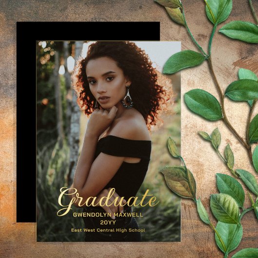 Enkelvoudige, minimale Afstuderen foto van Elegant Folie Uitnodiging