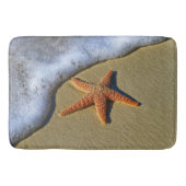 Enkelvoudige Starfish op strand Badmat (Voorkant)