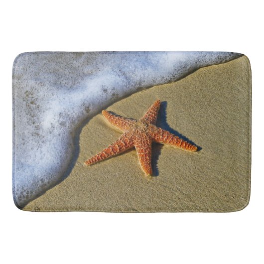 Enkelvoudige Starfish op strand Badmat (Voorkant)