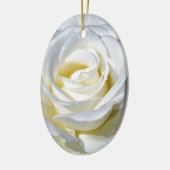 Enkelvoudige witte rozenbloesem keramisch ornament (Links)