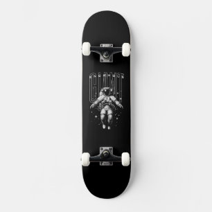 Enorme gigantische dekken: astronaut in de ruimte persoonlijk skateboard