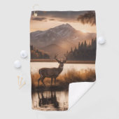 Enorme herten op Mountain Lake Golfhanddoek (Insitu)
