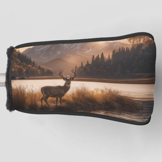 Enorme herten op Mountain Lake Golfheadcover (Voorkant)